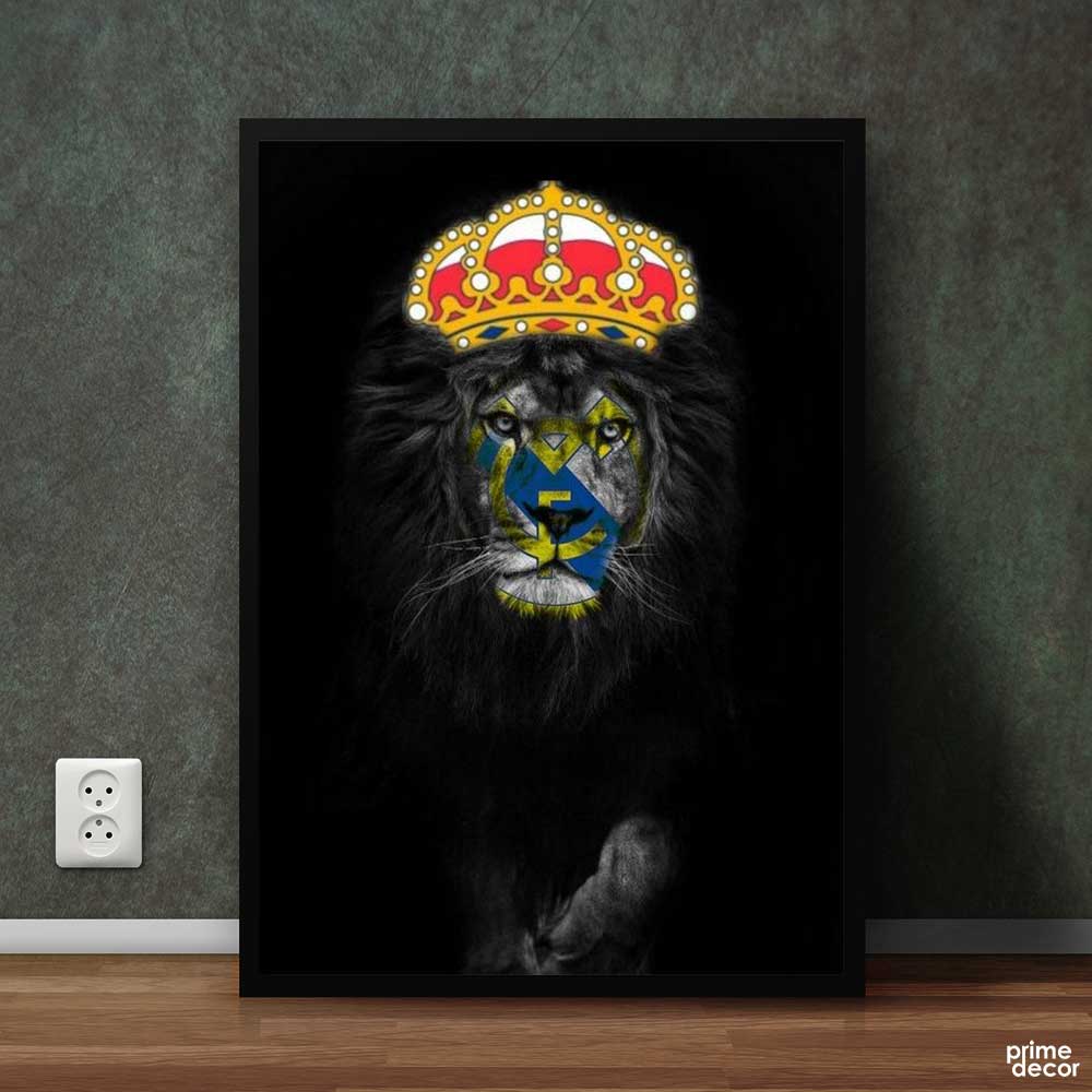 Lion Wearing CF Crown | Sports Poster Wall Art - Prime Décor